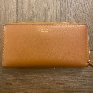 Tory Burch Wallet